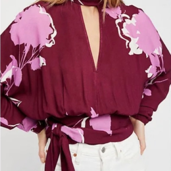 Free People Say You Love Me Floral-Print Keyhole Top - Picture 3 of 3